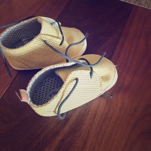 Baby shoes